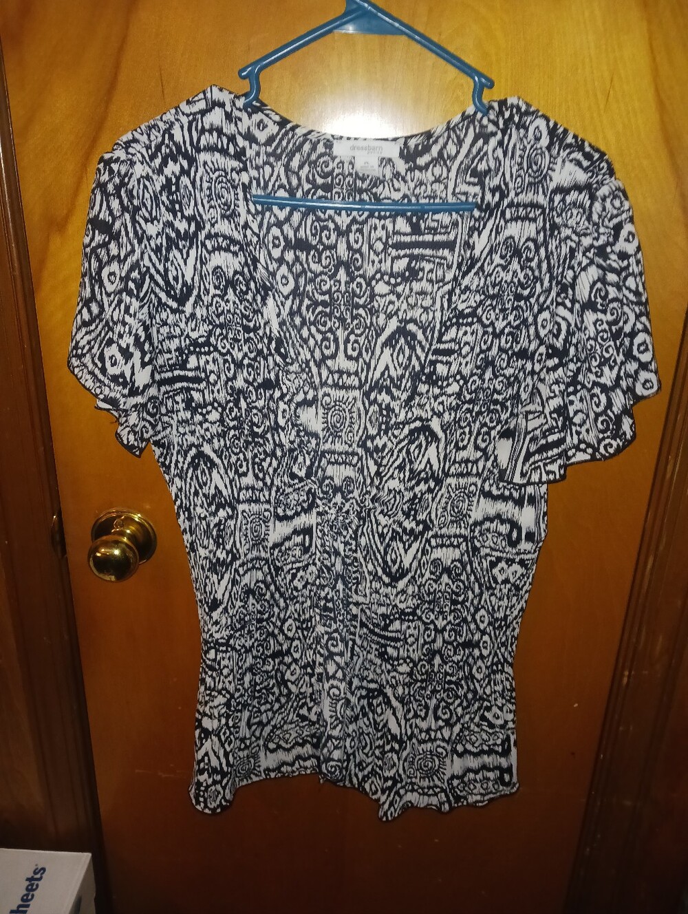 dressbarn Black and White Short Sleeve Patterned Top